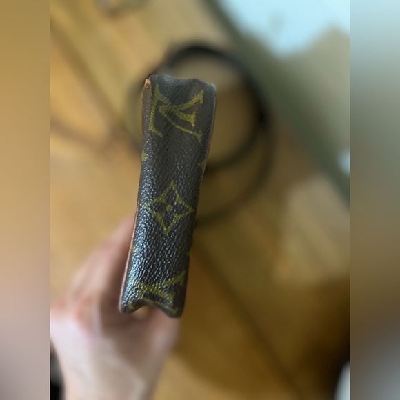 Louis Vuitton Monogram Mini Danube - Picture 3 of 12